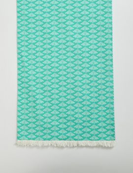 Green geometric table runner