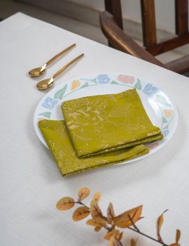 Set of 6 – 12″x12″ Green gold printed cotton napkin