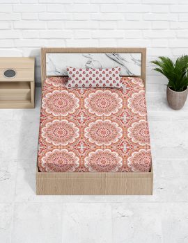 Bold Floral Bedsheet with Pillow Cover