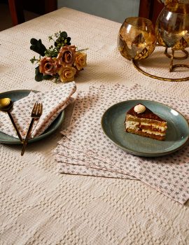 Set Of 6 – 12″X12″ Voilet Floral Soft Cotton Napkin