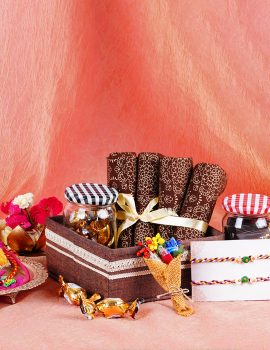 Rakhi Tray Hamper – 4 Napkin Set