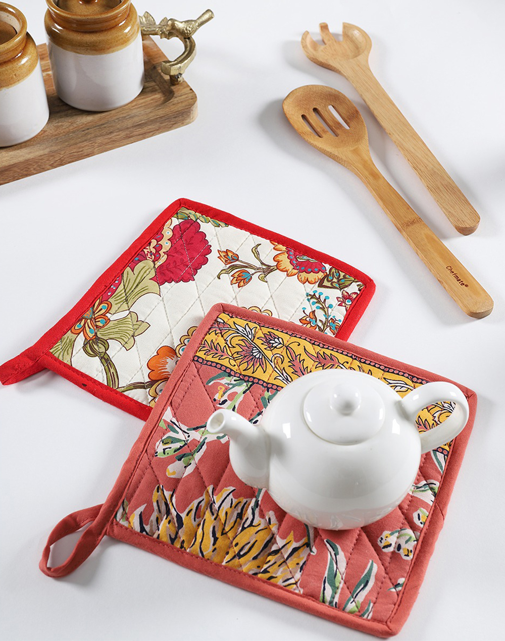 The Role of a Quality Pot Holder in Kitchen Safety